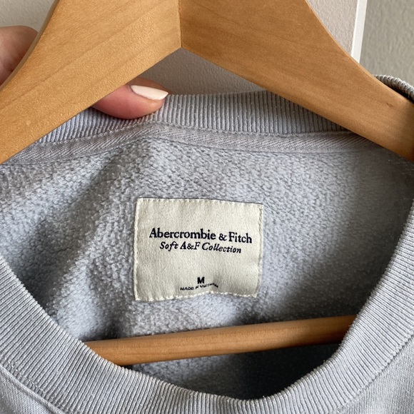 Abercrombie soft crew neck sweater - Picture 3 of 3